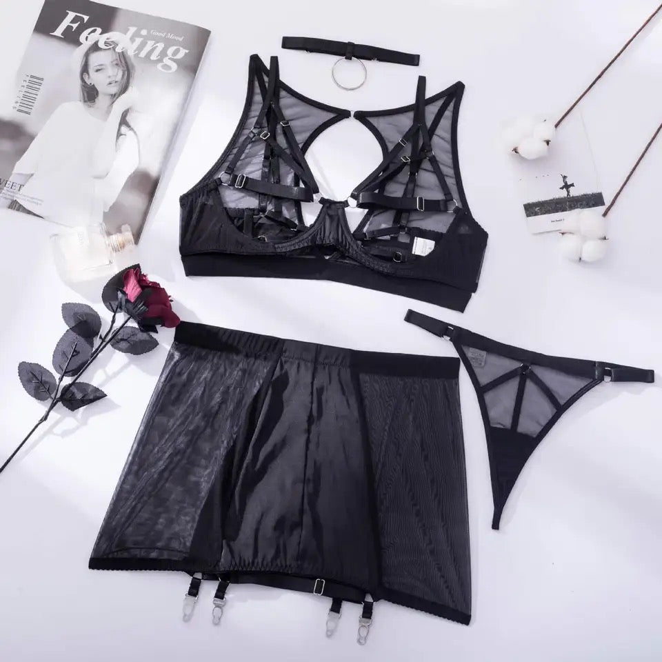 Bielizna 3 częściowa ze spódniczką SENSUAL SET