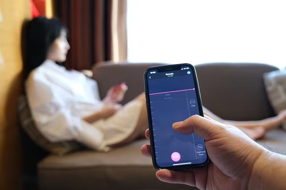 Lovense Ferri – Wibrator do Majtek Sterowany Aplikacją Bluetooth, Zdalne Sterowanie, Wodoodporny
