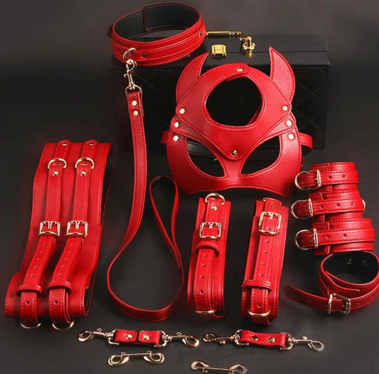 Zestaw BDSM 7-częściowy ze skóry – Czerwony + WALIZKA