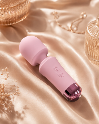 Wanda Premium Mini Wand – Zmysłowy Masaż Zamknięty w Kompaktowej Formie
